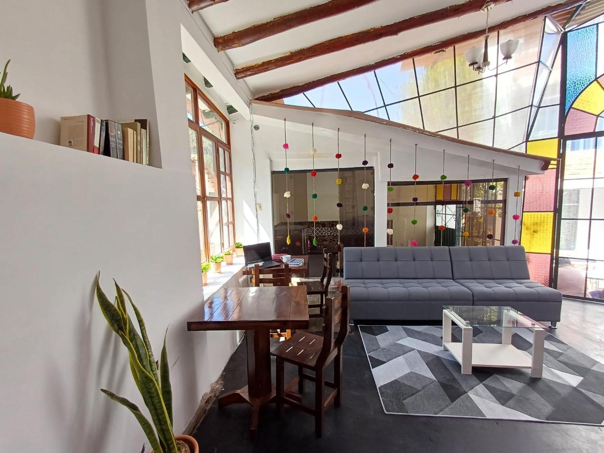 ホテル La Maison De Frida クスコ エクステリア 写真